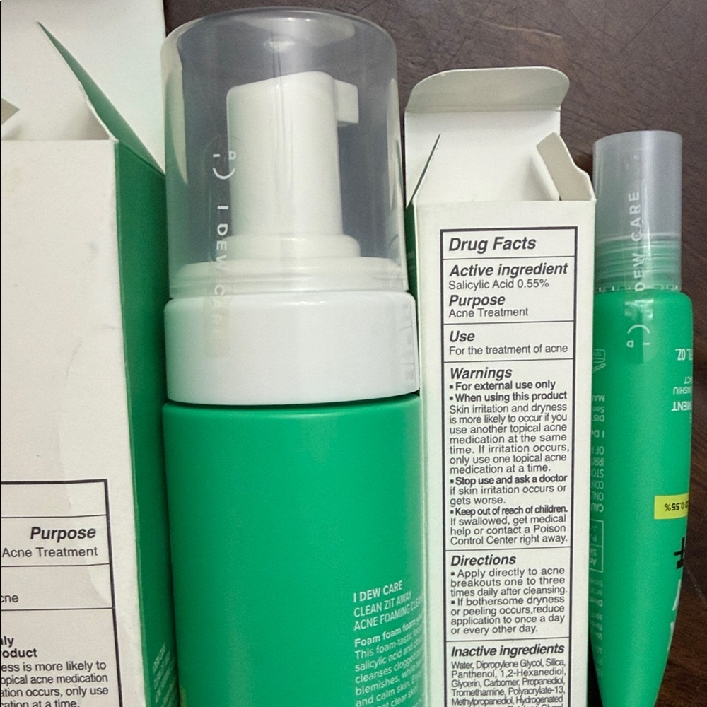 I Dew Care Clean Zit Away Acne Cleanser - Green - Picture 4 of 4